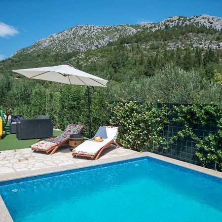 קלק Holiday Home Zavala מראה חיצוני תמונה