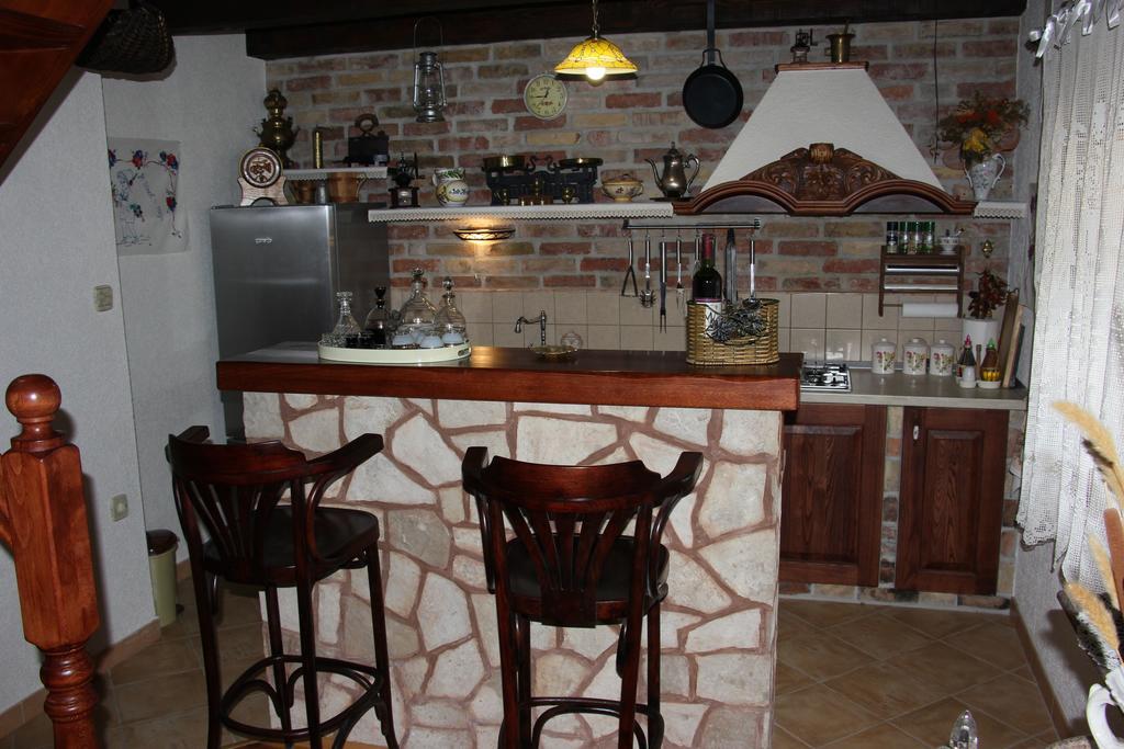 קלק Holiday Home Zavala מראה חיצוני תמונה