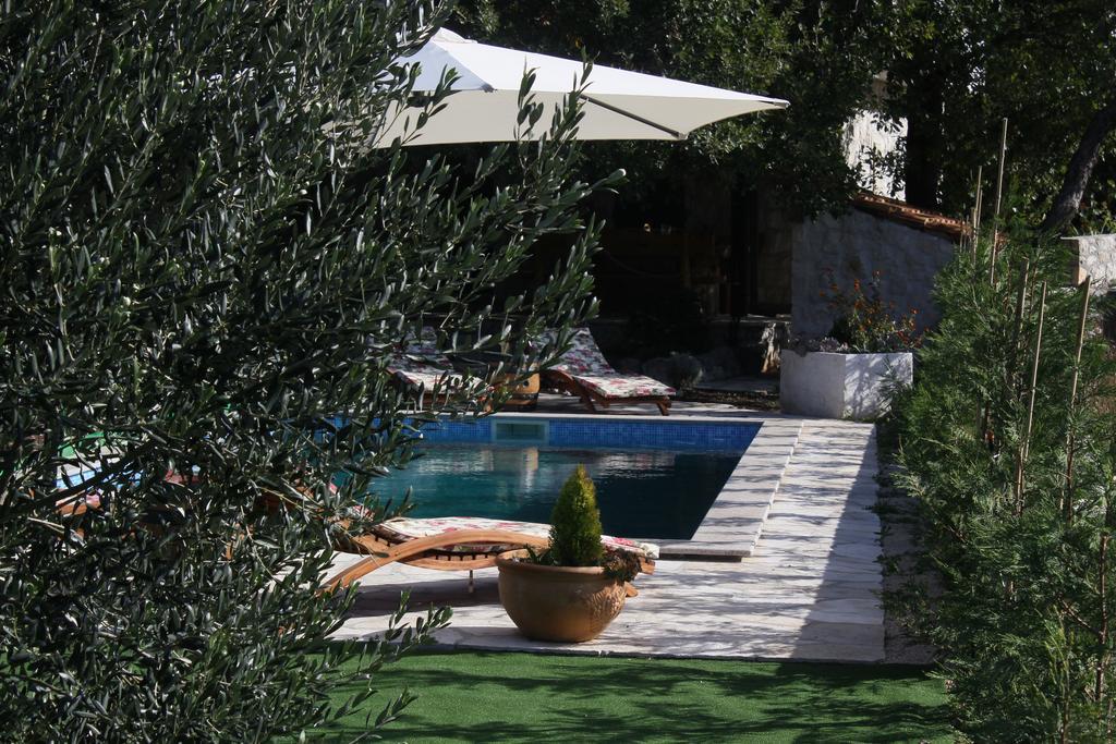 קלק Holiday Home Zavala מראה חיצוני תמונה