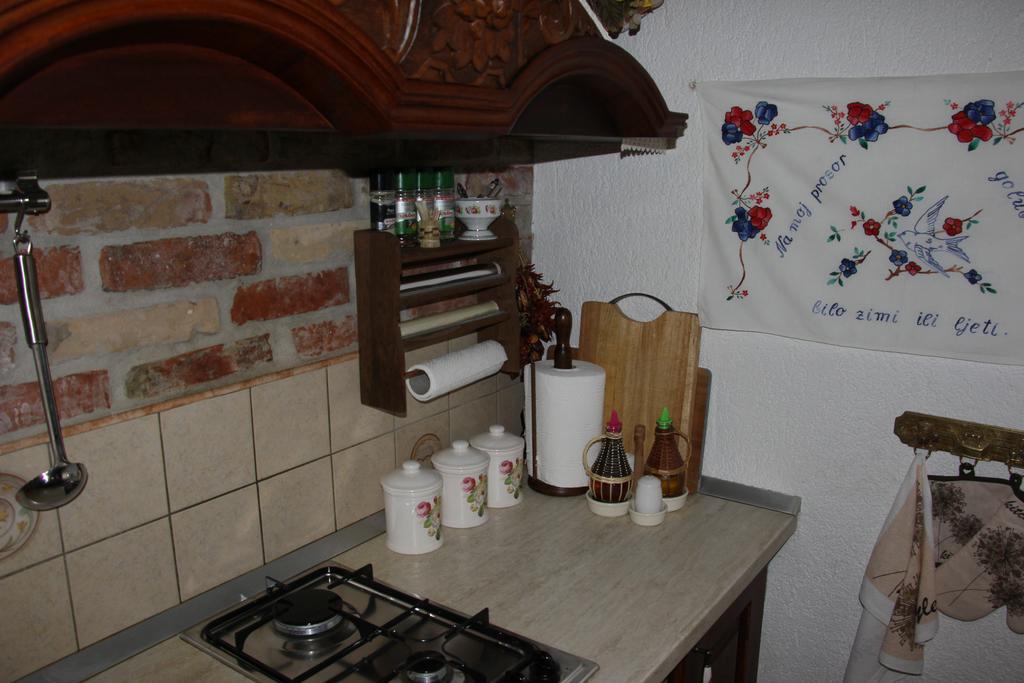קלק Holiday Home Zavala מראה חיצוני תמונה