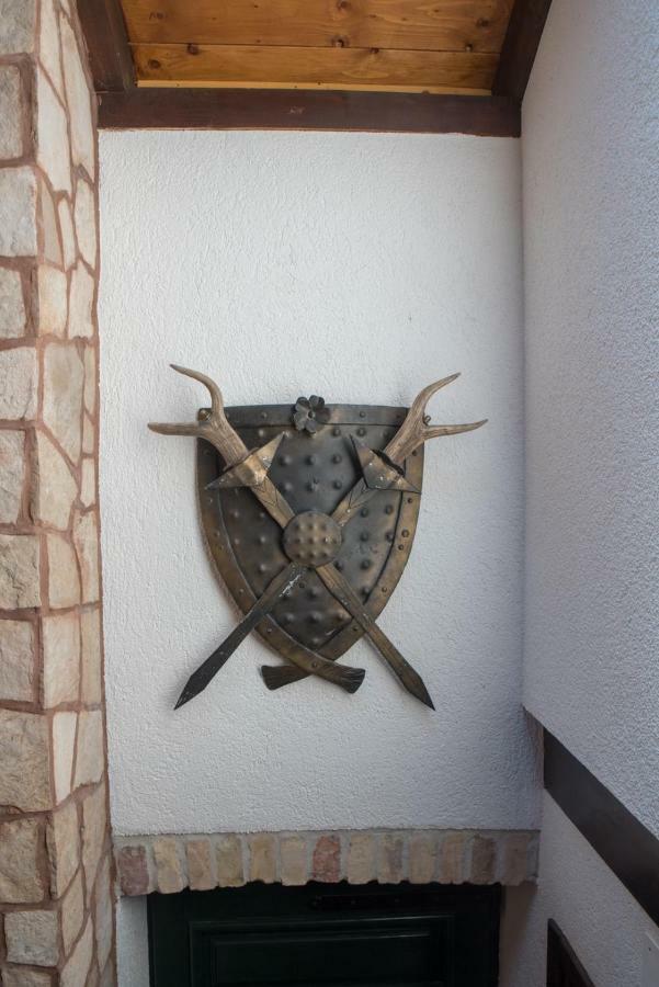 קלק Holiday Home Zavala מראה חיצוני תמונה